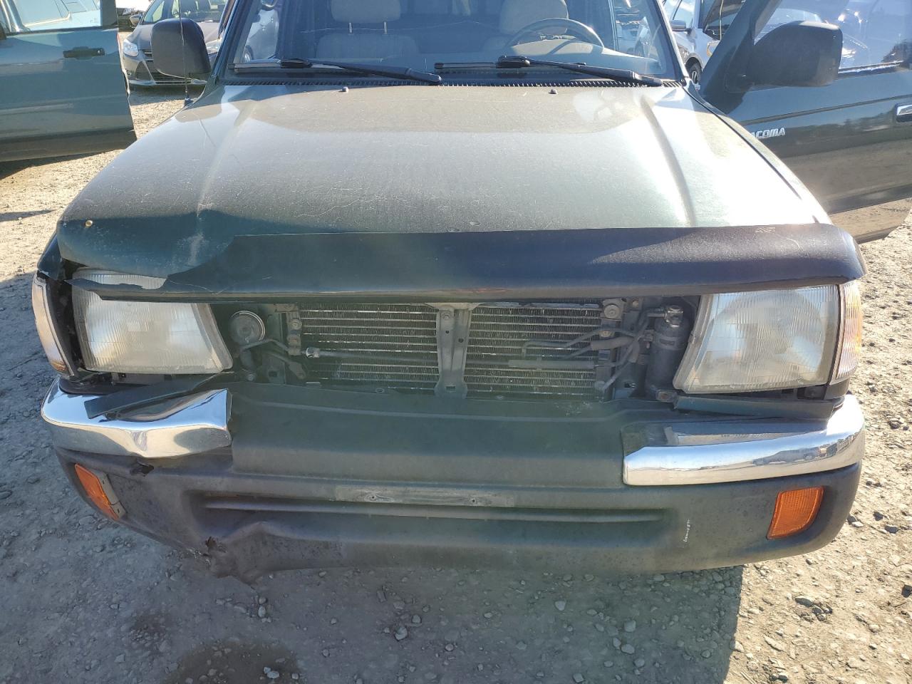 5TEWN72NXYZ688937 2000 Toyota Tacoma Xtracab