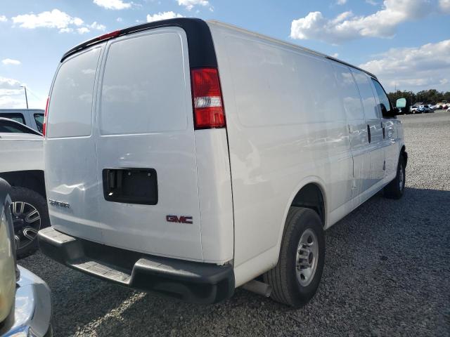  GMC SAVANA 2023 Белы