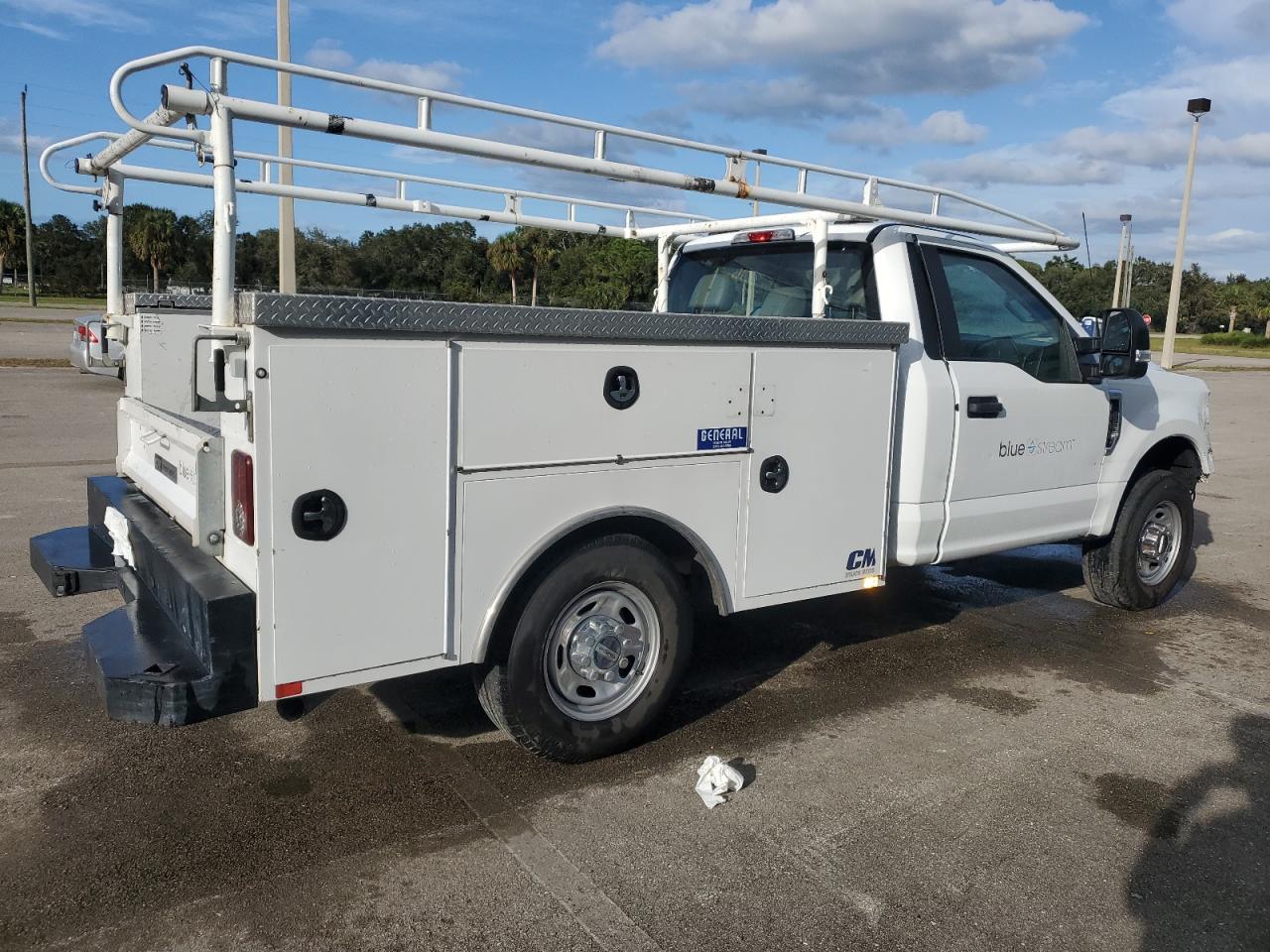 2022 Ford F250 - Image 3