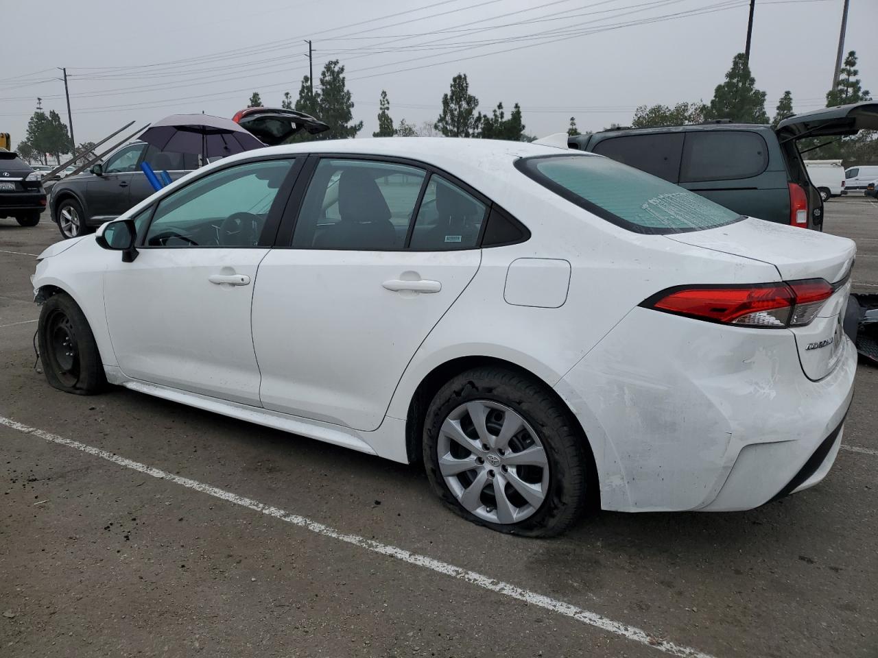 2021 Toyota Corolla - Image 2