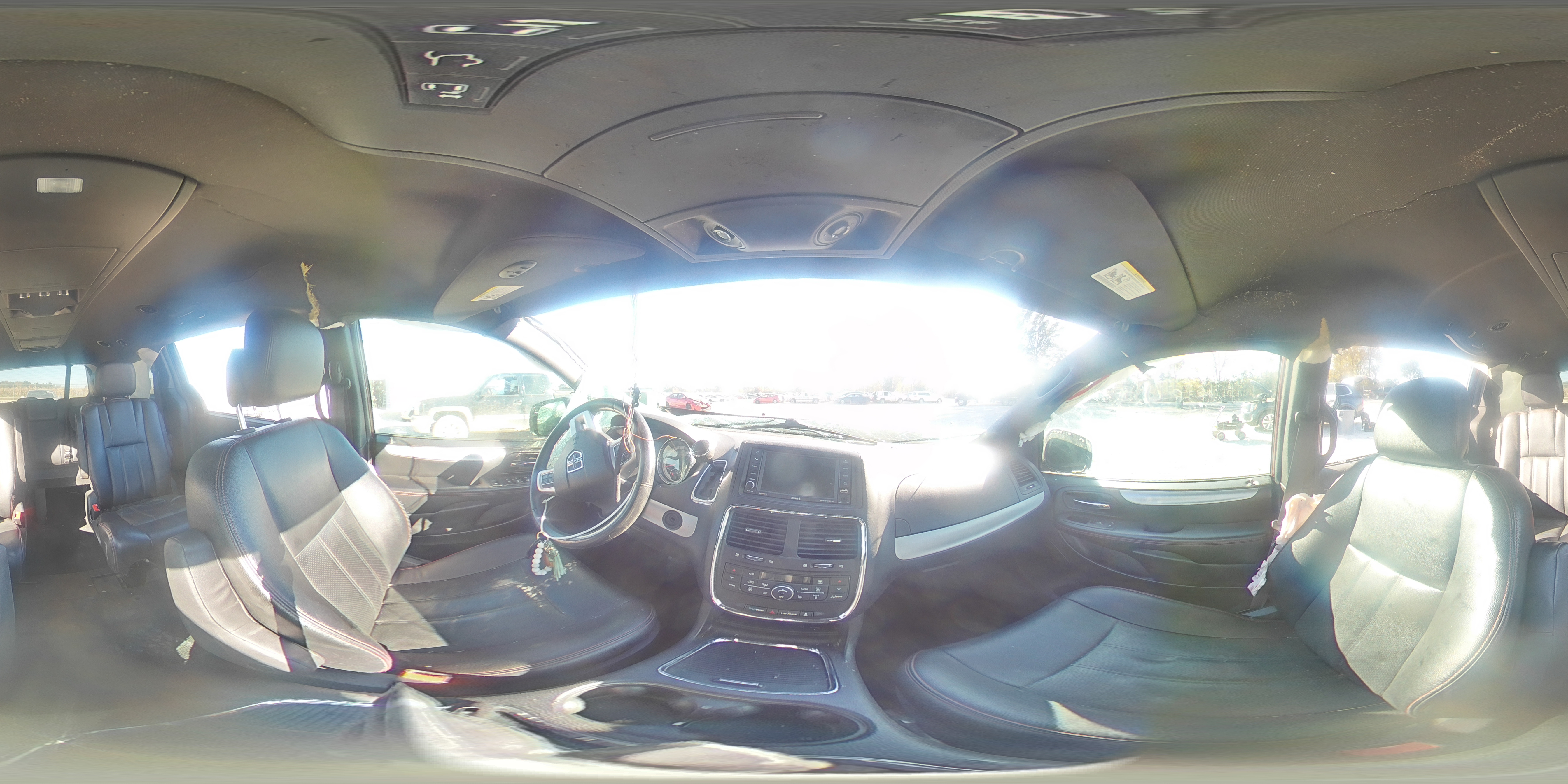 2018 Dodge Caravan - Image 13