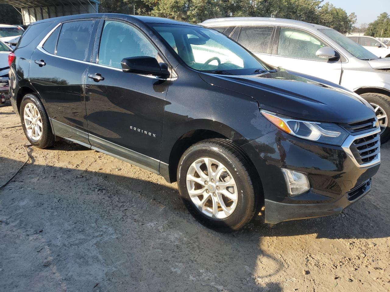 2020 Chevrolet Equinox - Image 4