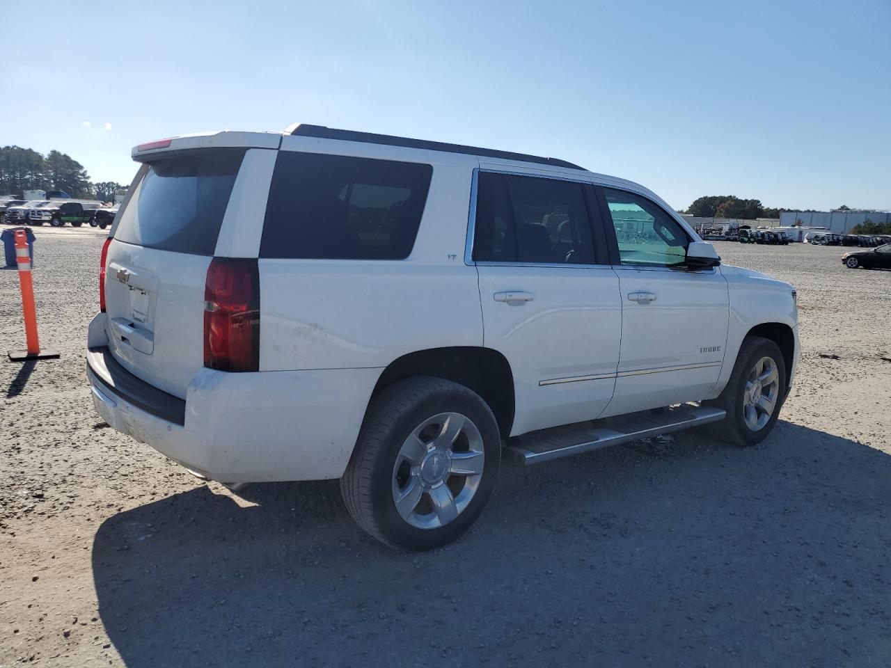 2019 Chevrolet Tahoe - Image 3