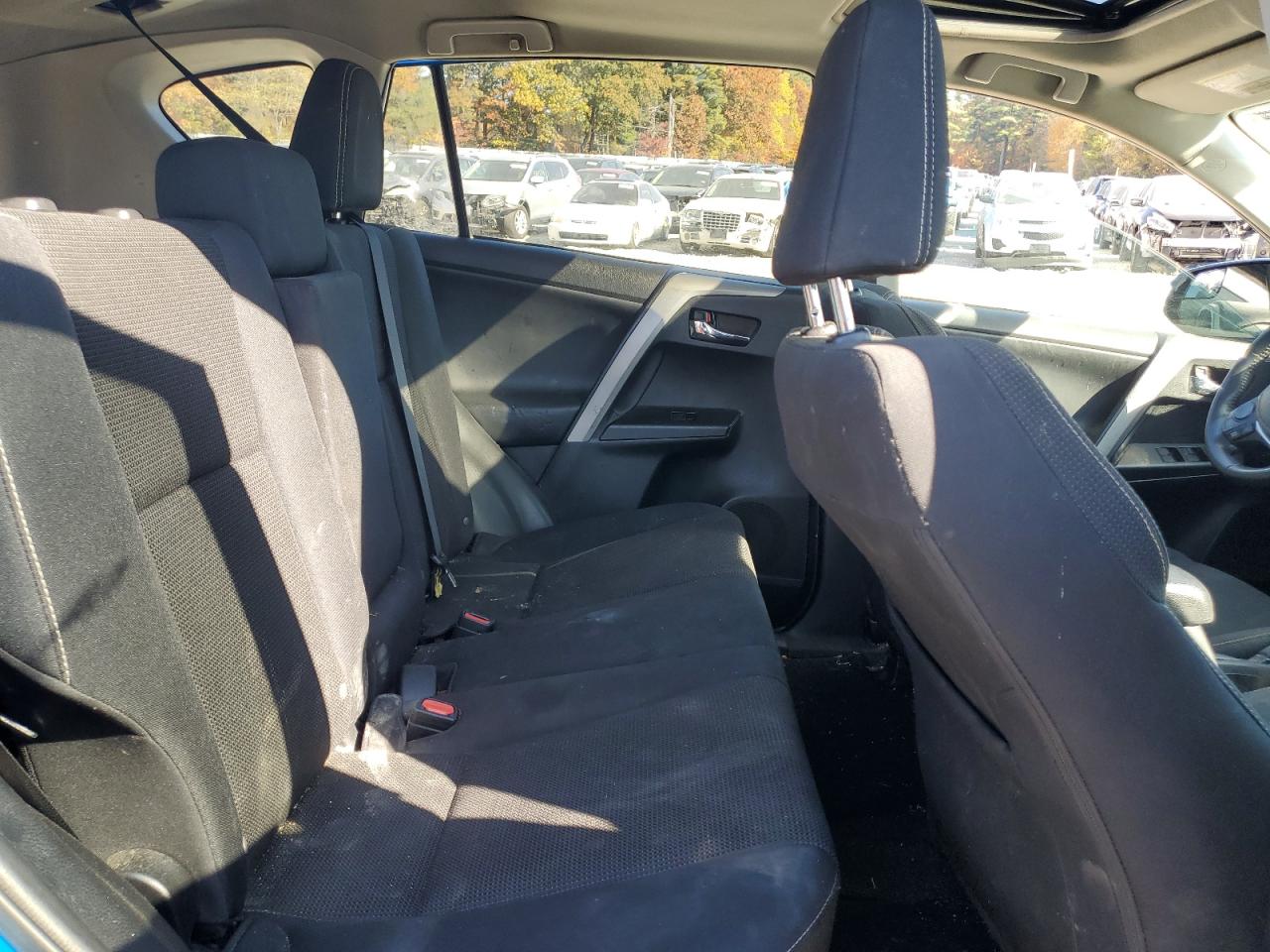2016 Toyota RAV 4 - Image 11