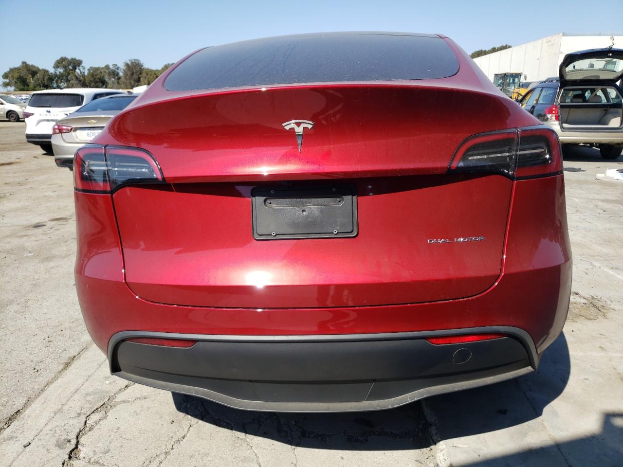 7SAYGDEE5RF025312 2024 Tesla Model Y