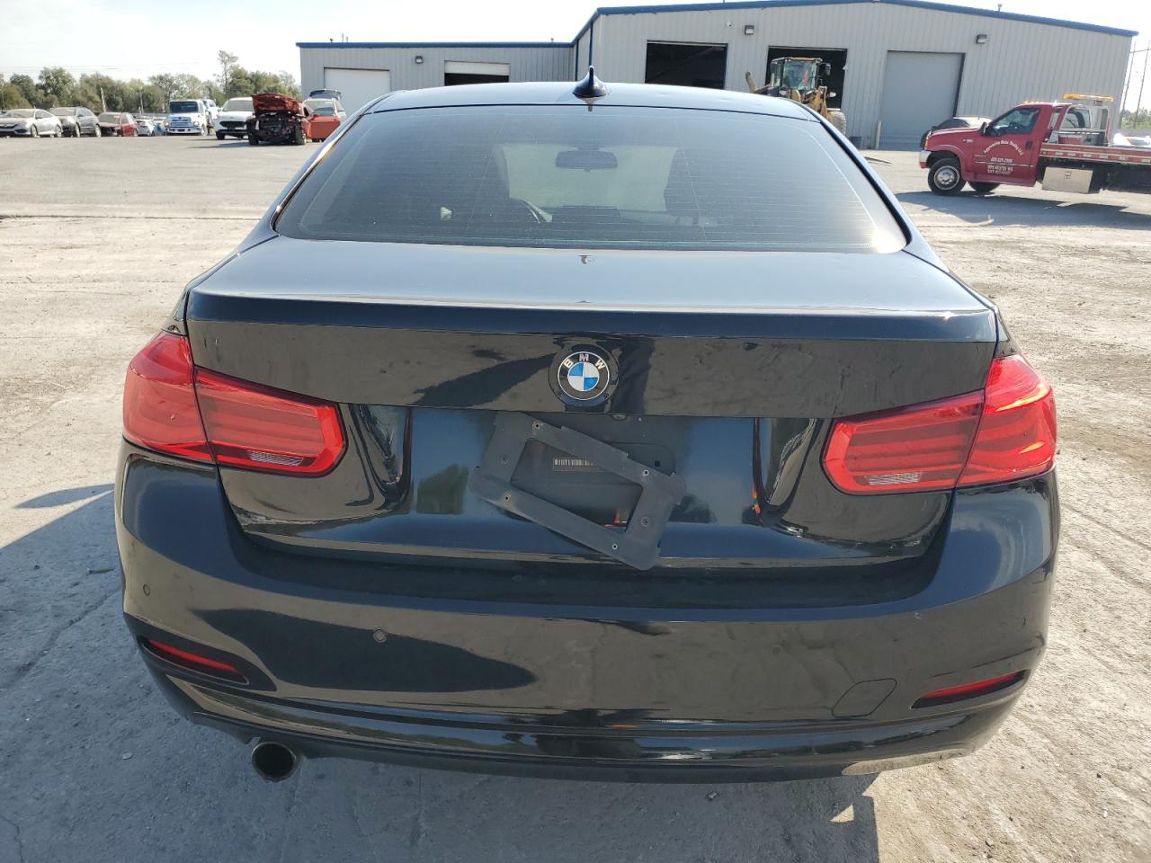 2017 BMW 320 Xi VIN: WBA8E5G32HNU44929 Lot: 75415974