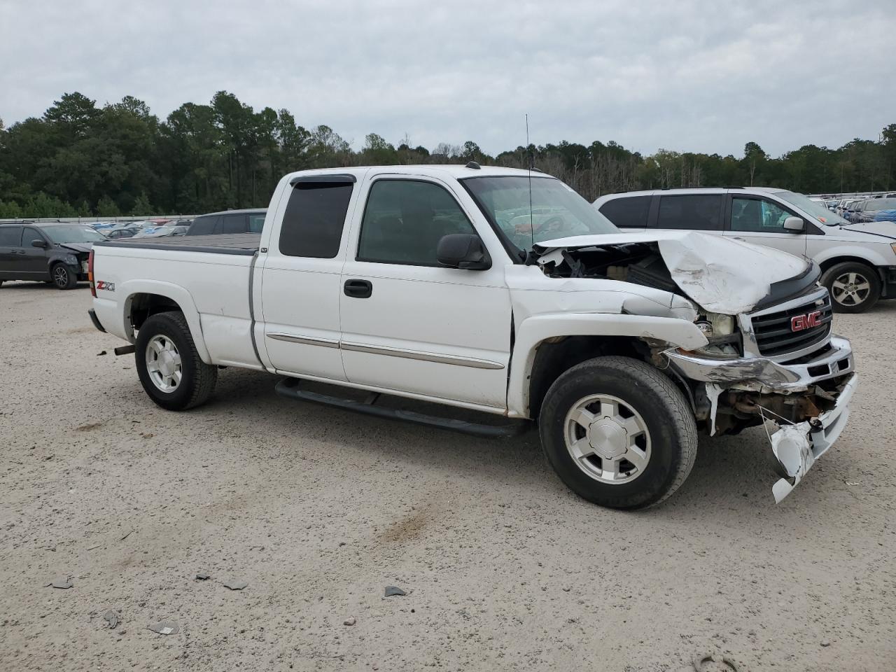 2005 GMC New Sierra K1500 VIN: 1GTEK19Z75Z228300 Lot: 74234224