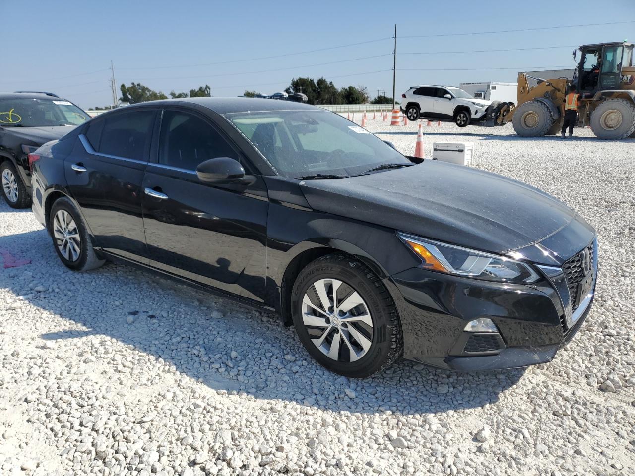 2021 Nissan Altima - Image 4