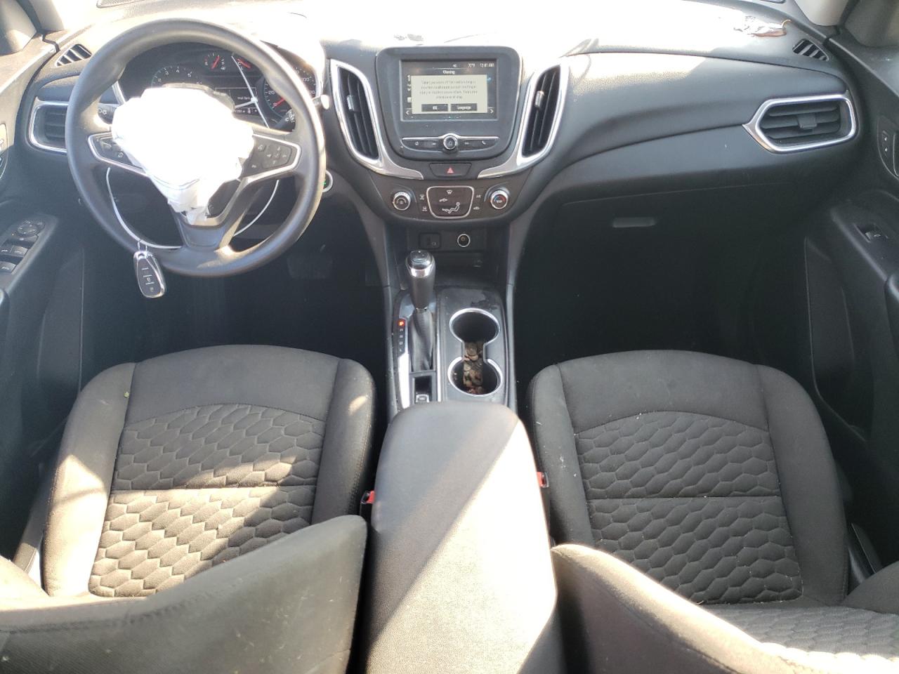 2018 Chevrolet Equinox - Image 8