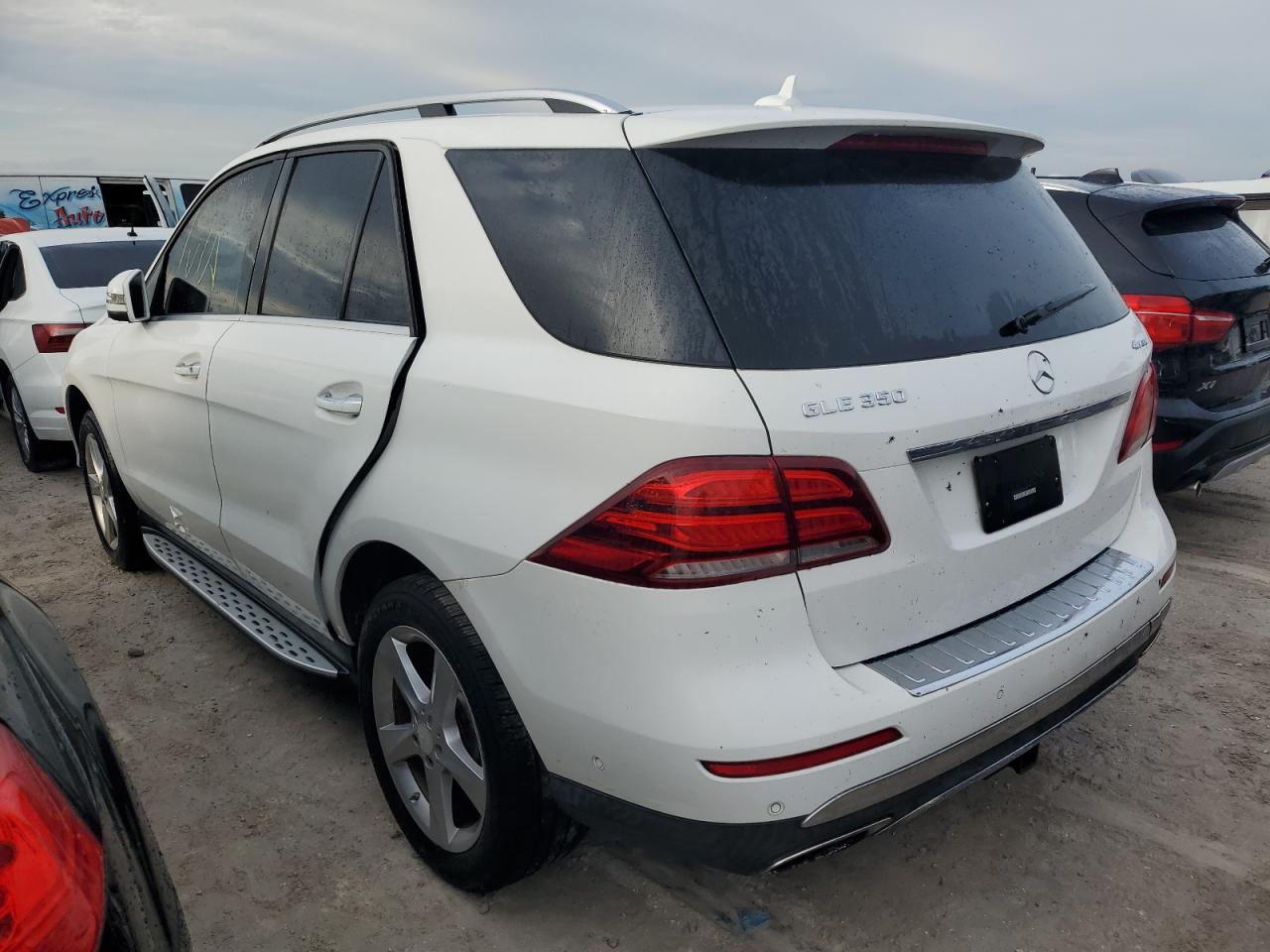 2017 Mercedes-Benz GLE - Image 2