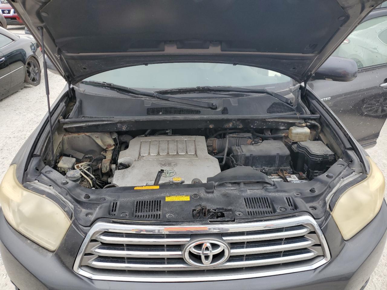 2008 Toyota Highlander - Image 12