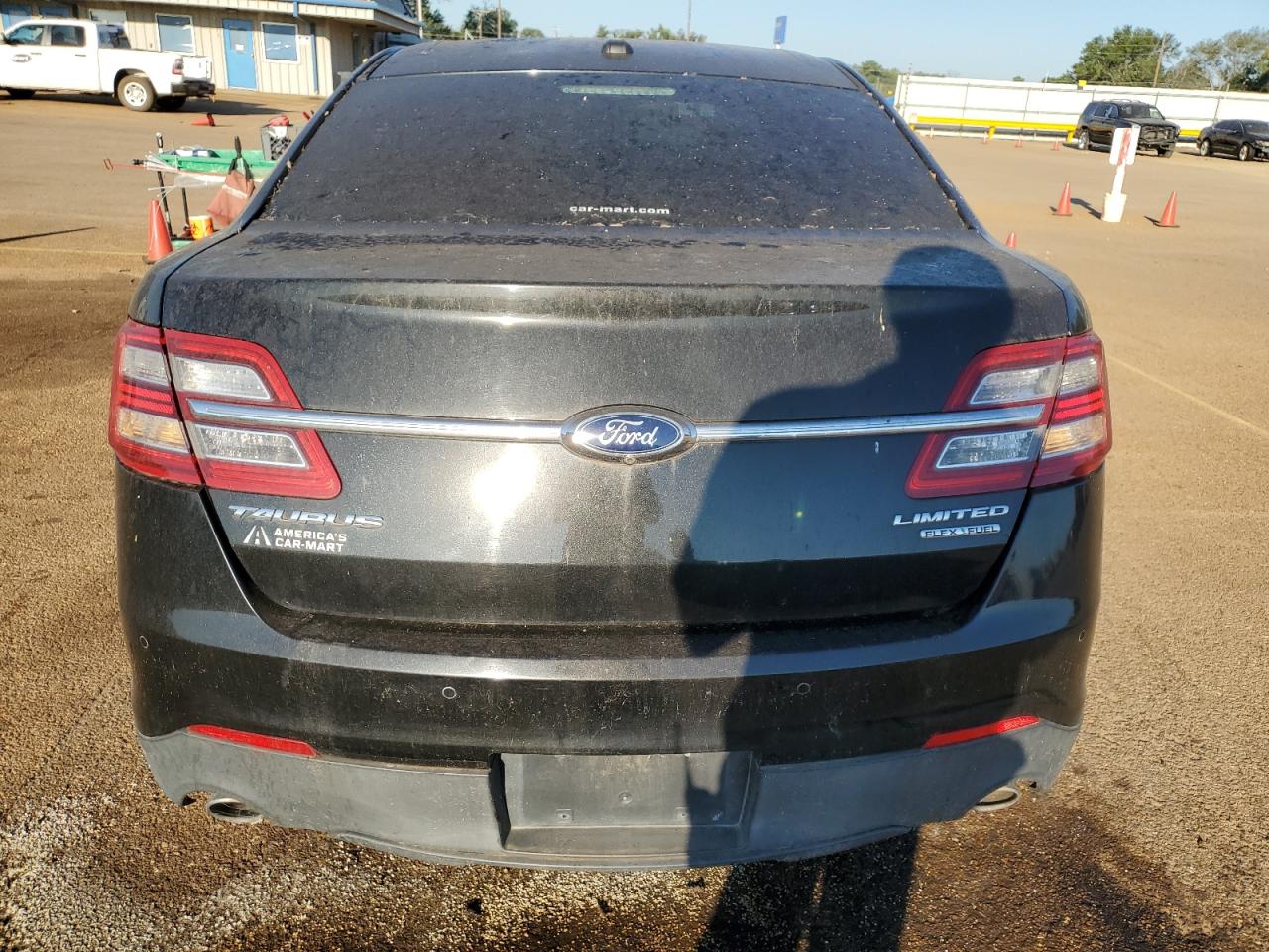 1FAHP2F83EG101240 2014 Ford Taurus Limited