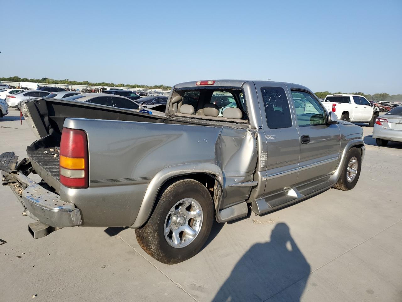 1999 GMC Sierra - Image 3