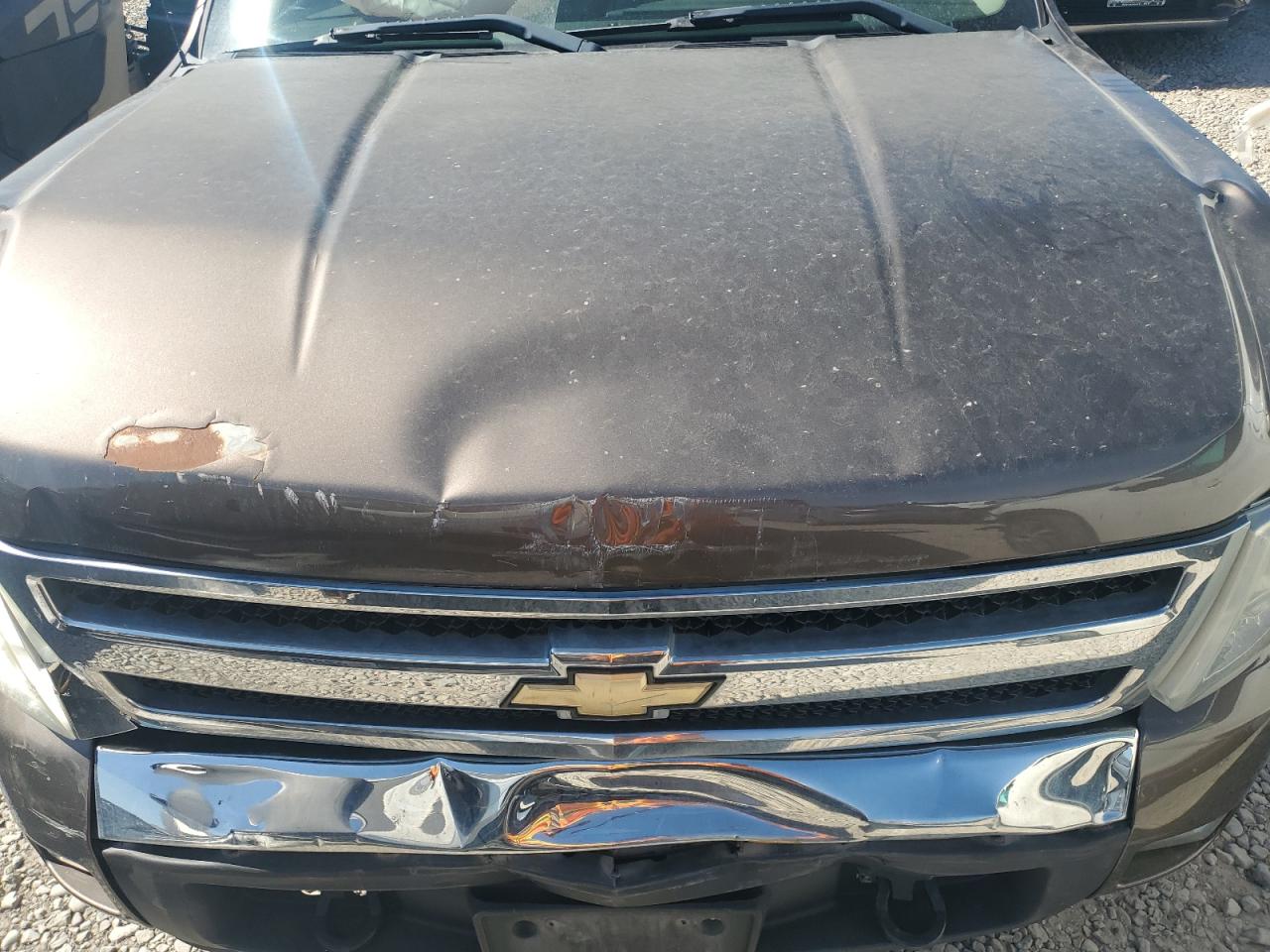 2008 Chevrolet Silverado - Image 11