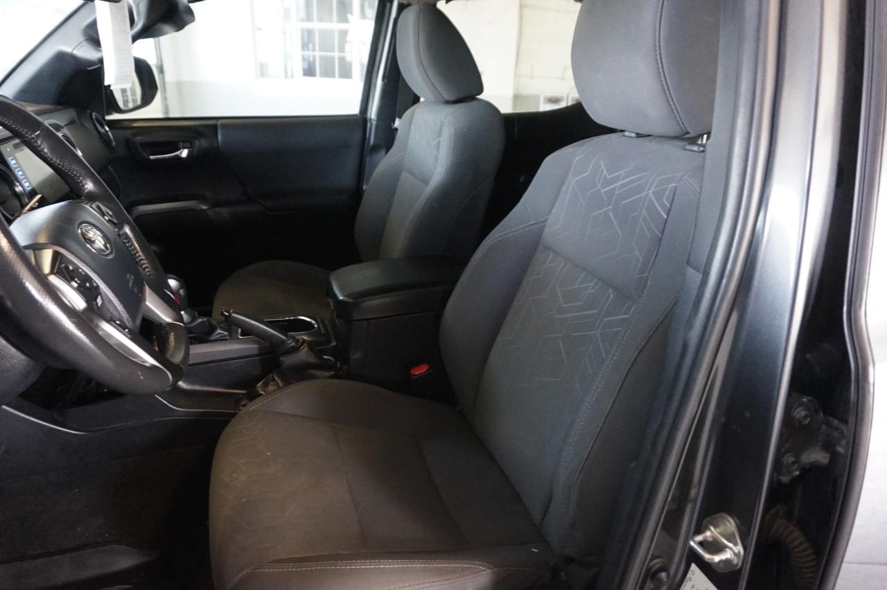 2017 Toyota Tacoma Double Cab VIN: 3TMCZ5AN4HM094421 Lot: 76341784