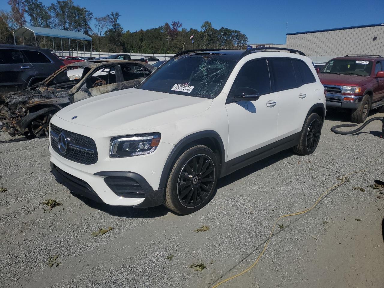 2023 Mercedes-Benz GLB - Image 1