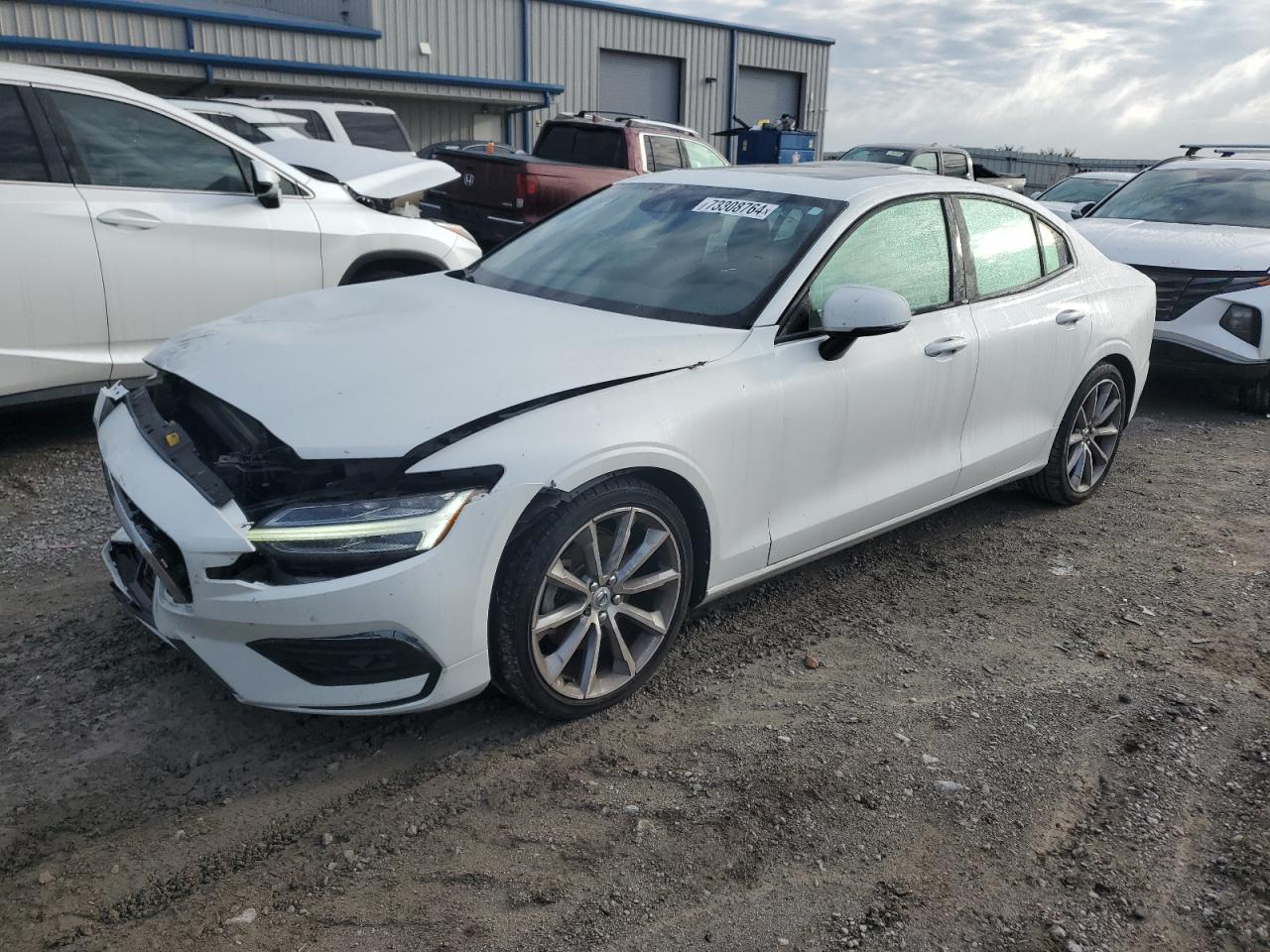 2021 VOLVO S60