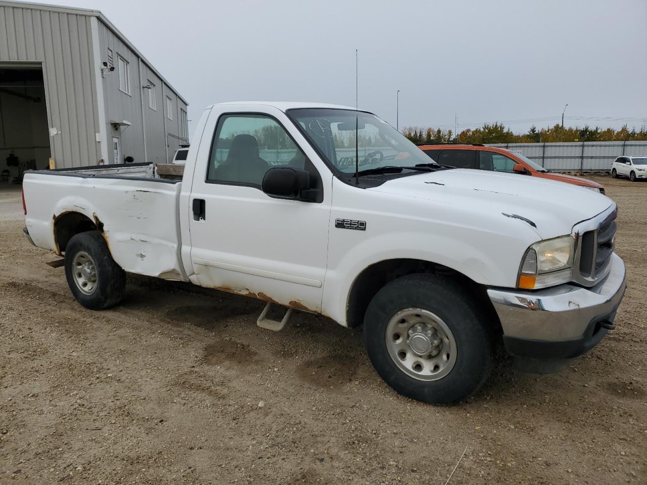 2003 Ford F250 - Image 4
