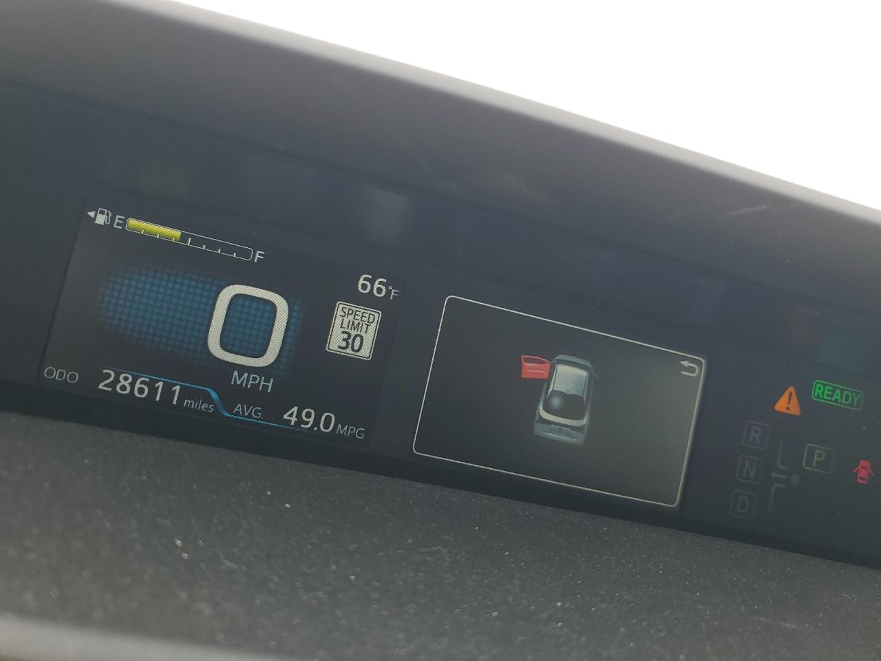 2021 Toyota Prius - Image 9