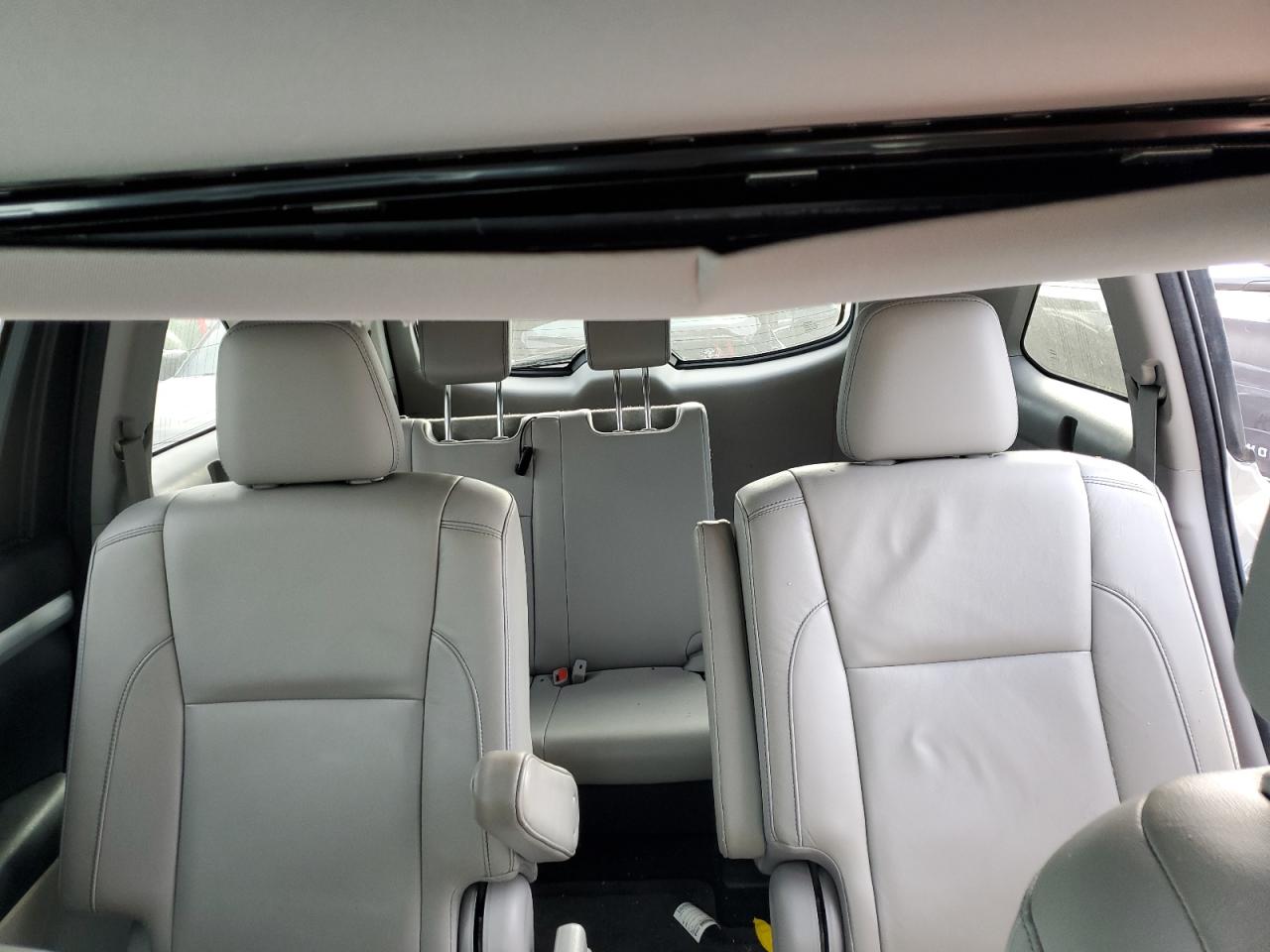 2017 Toyota Highlander Se VIN: 5TDJZRFH2HS520589 Lot: 76194114