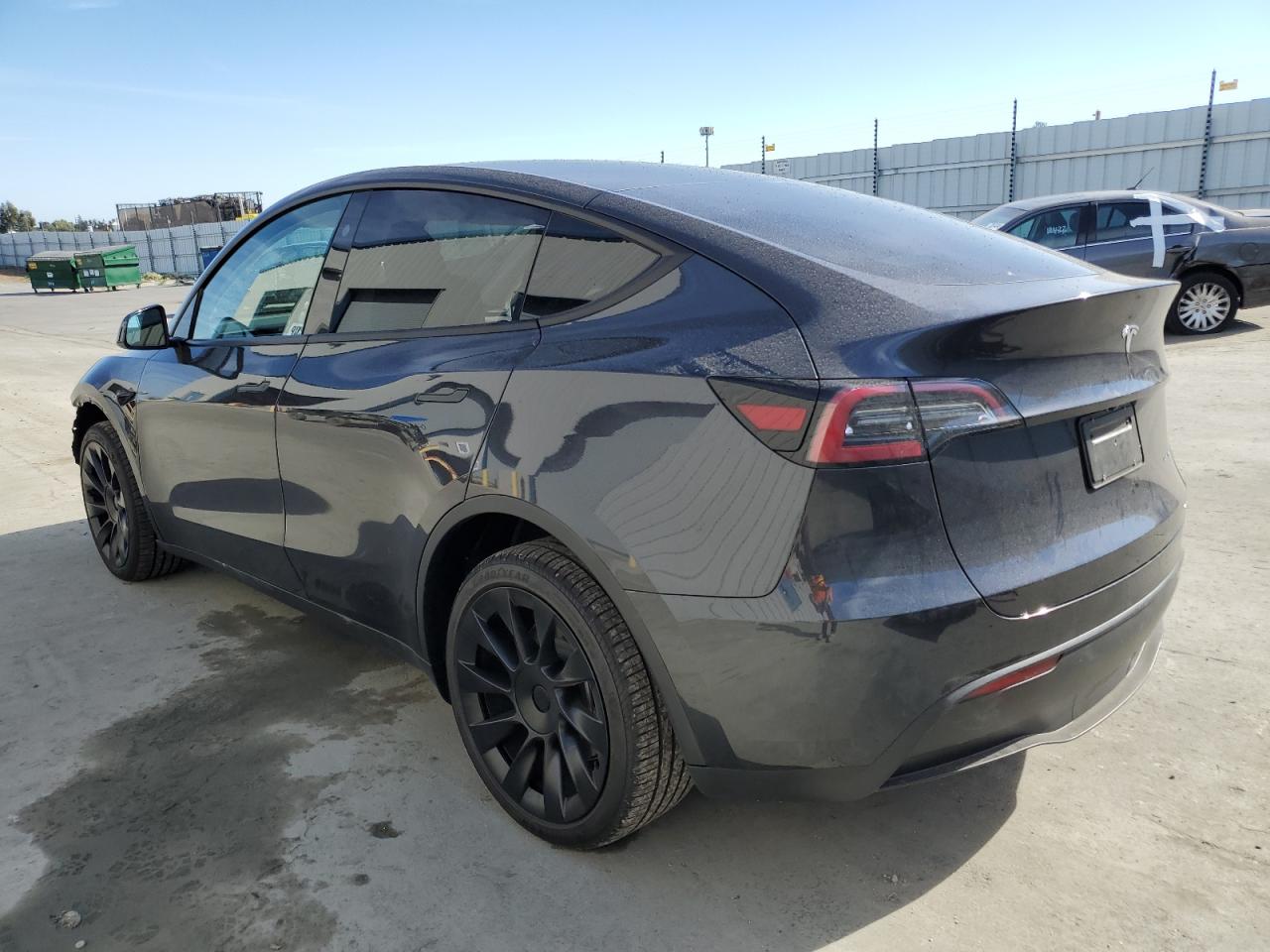 VIN 7SAYGDEE4RF075988 2024 TESLA MODEL Y no.2