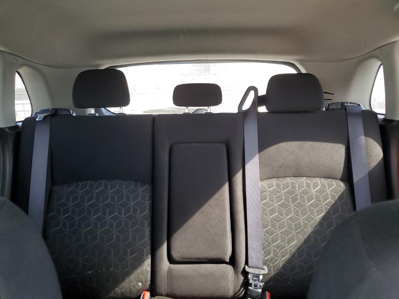 2021 Mitsubishi Outlander - Image 10