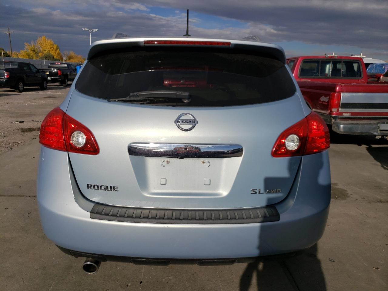 2011 Nissan Rogue S VIN: JN8AS5MV1BW263605 Lot: 77850934