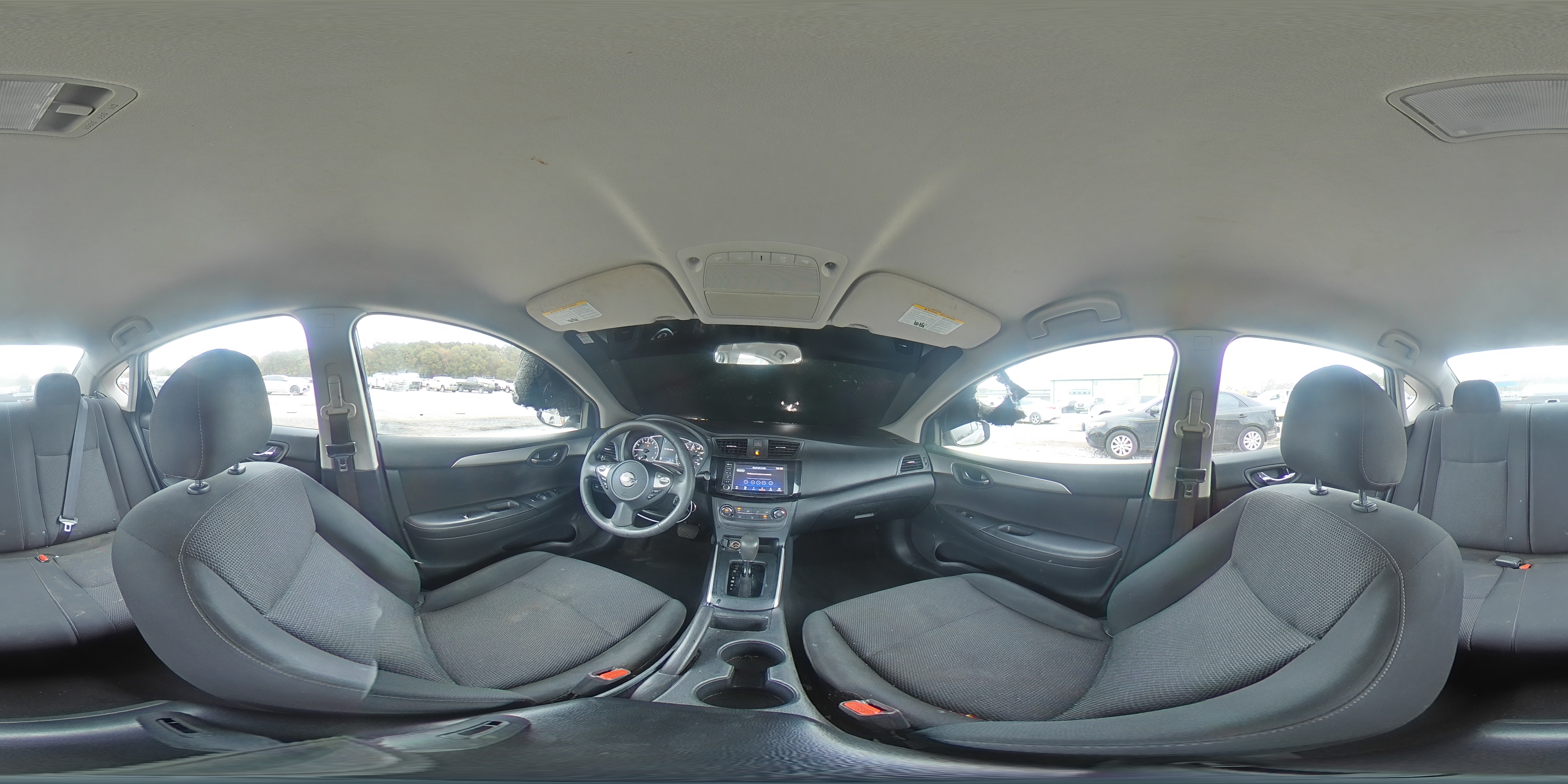 2019 Nissan Sentra - Image 13