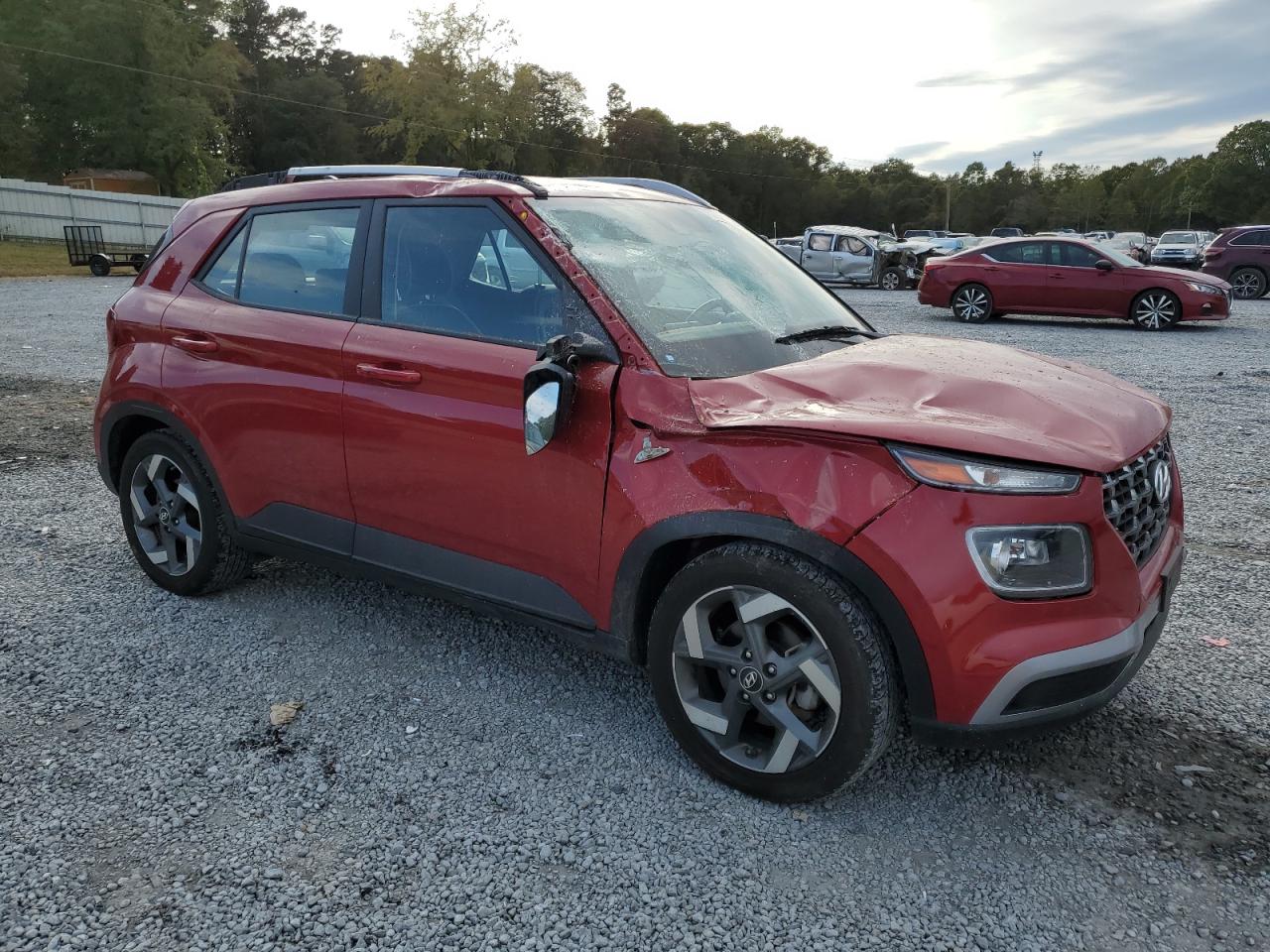 2022 Hyundai Venue - Image 4