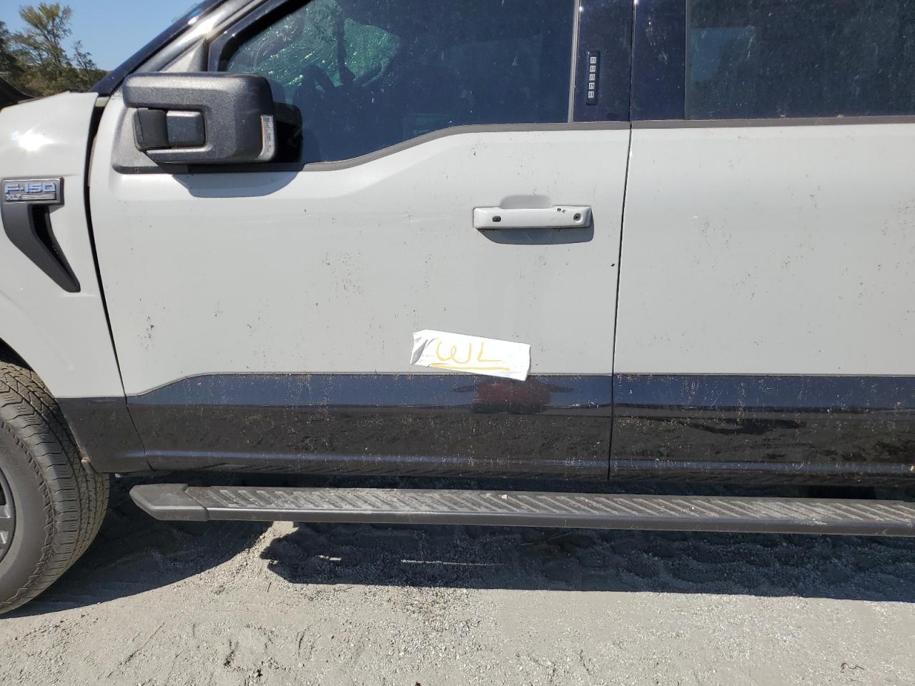 2023 Ford F-150 - Image 12