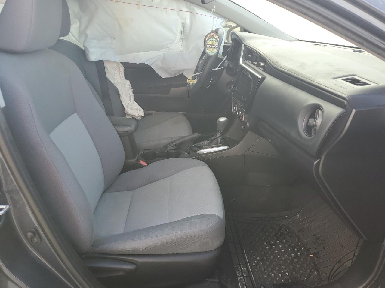 2018 Toyota Corolla L VIN: 5YFBURHE9JP844465 Lot: 76734444