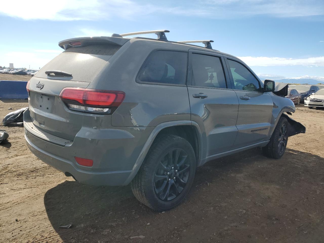 2020 Jeep Grand Cherokee - Image 3