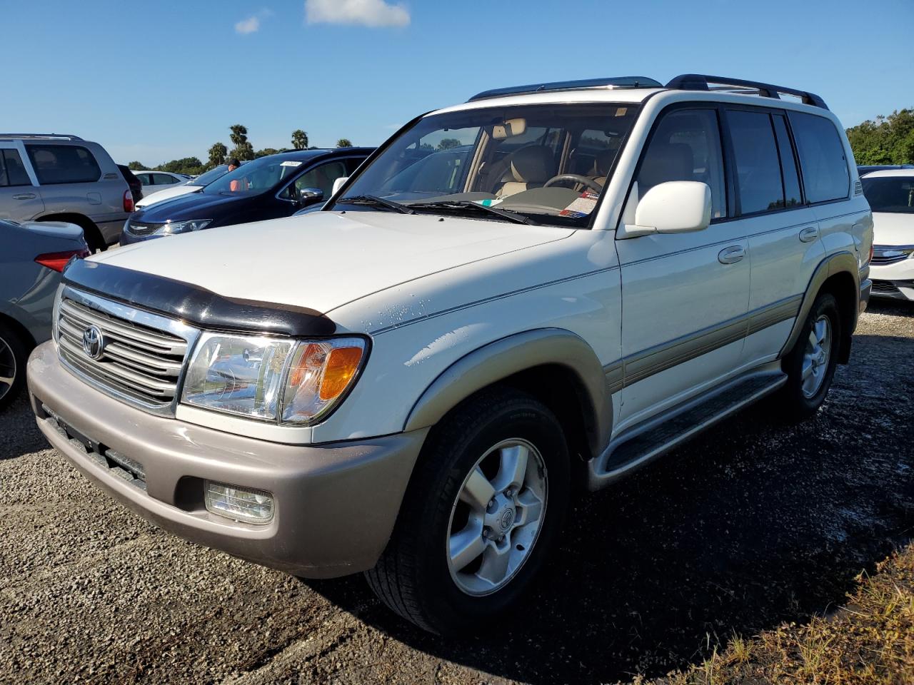 2003 Toyota Land Cruiser - Image 1