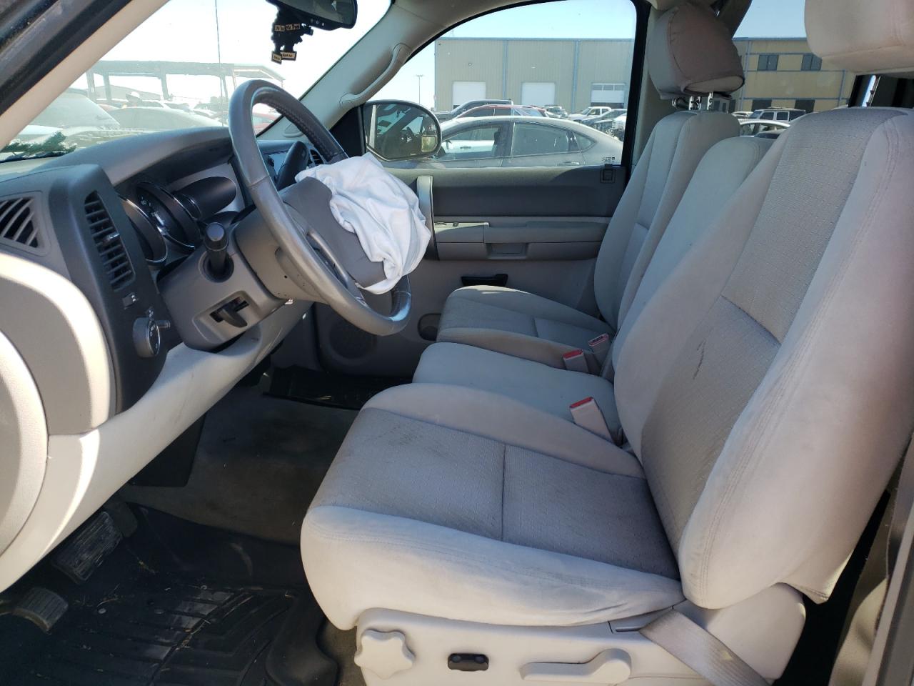 2009 GMC Sierra - Image 7