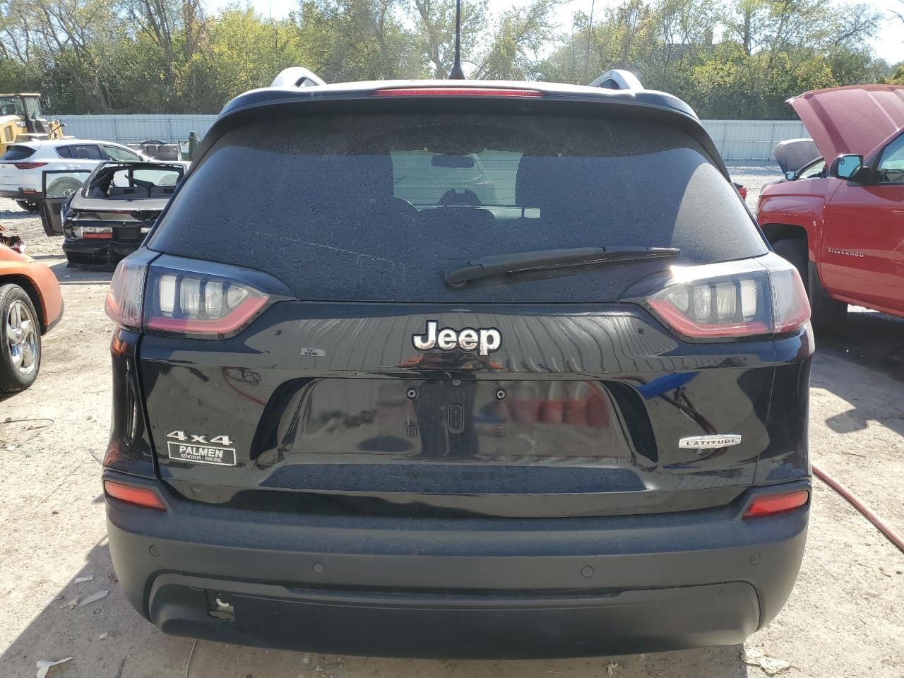 1C4PJMLB3KD239702 2019 Jeep Cherokee Latitude Plus