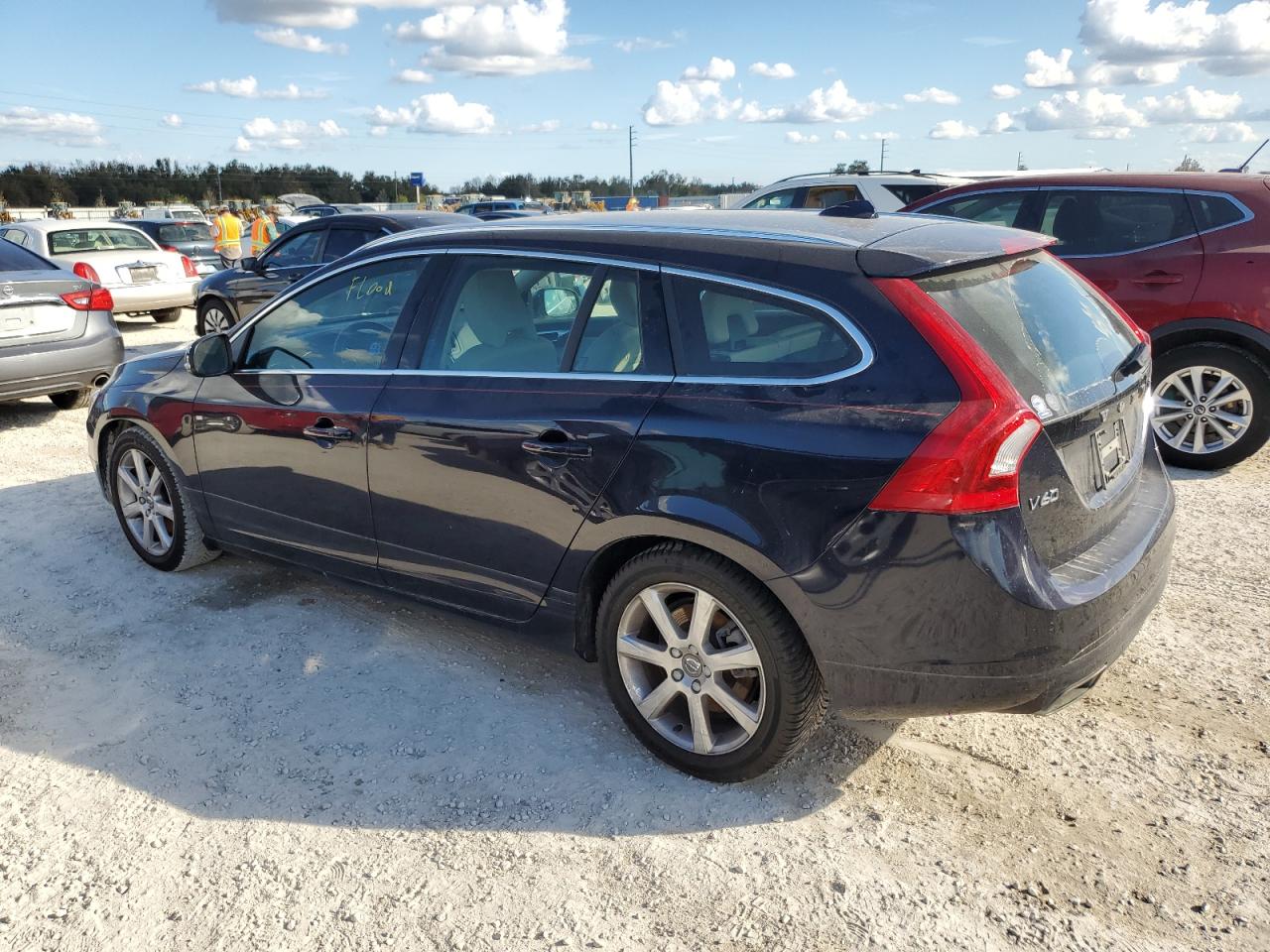 2016 Volvo V60 T5 Platinum VIN: YV140MEM0G1307204 Lot: 78162894