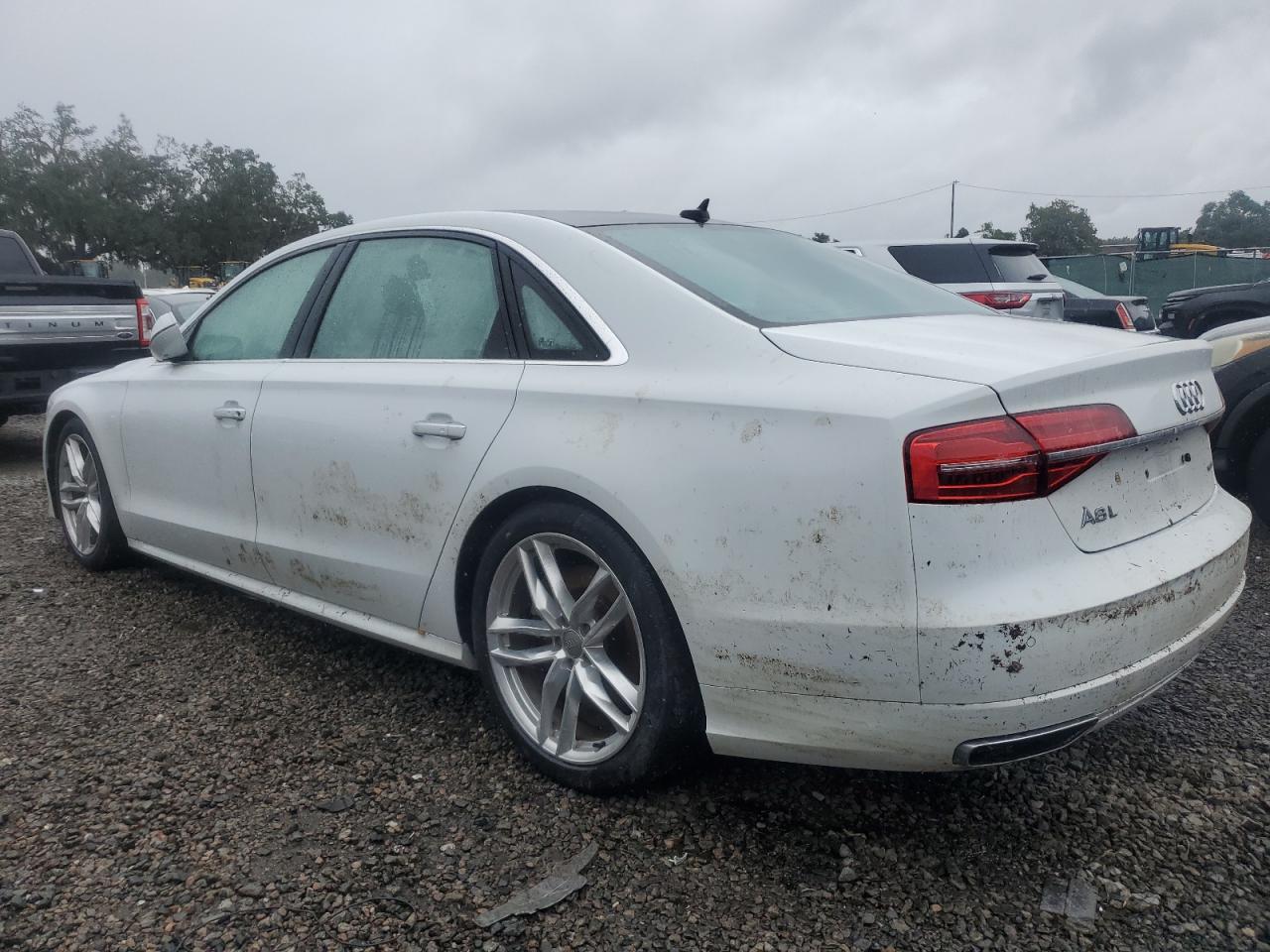 WAU44AFD9HN013363 2017 AUDI A8 - Image 2