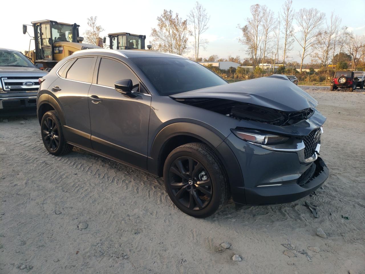 2023 Mazda CX-30 - Image 4