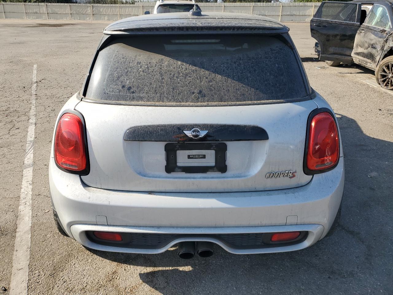 2017 MINI Cooper - Image 6