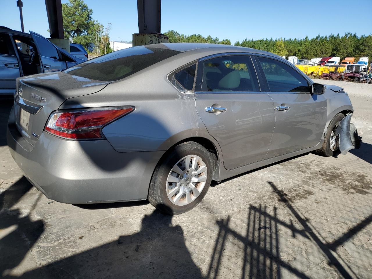 2014 Nissan Altima - Image 3