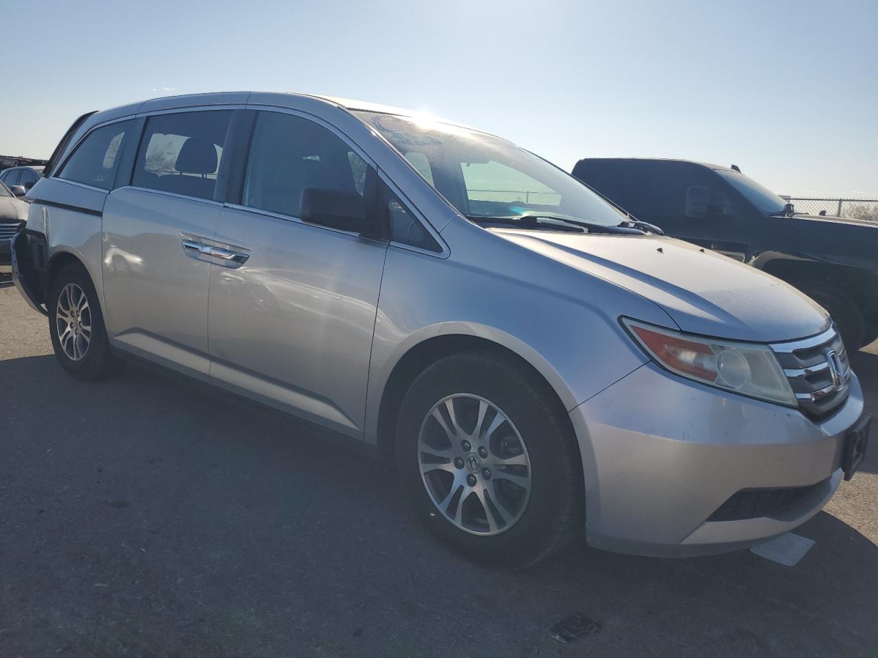 2012 Honda Odyssey - Image 4