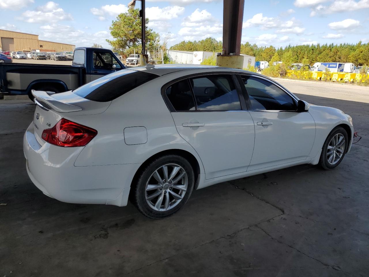 2007 Infiniti G - Image 3