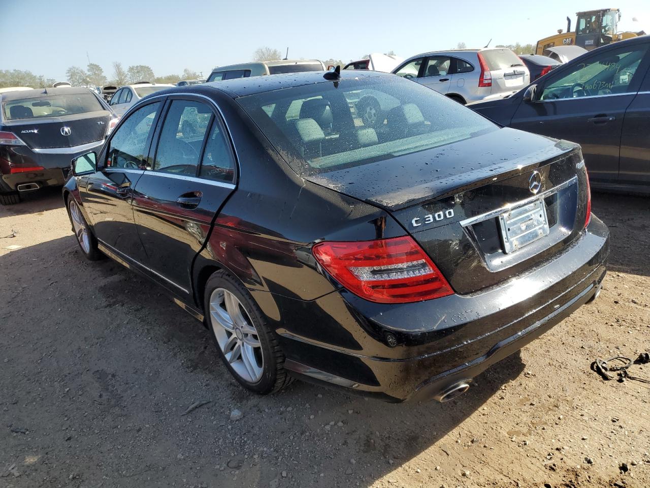 VIN WDDGF8AB7DR250287 2013 MERCEDES-BENZ C-CLASS no.2