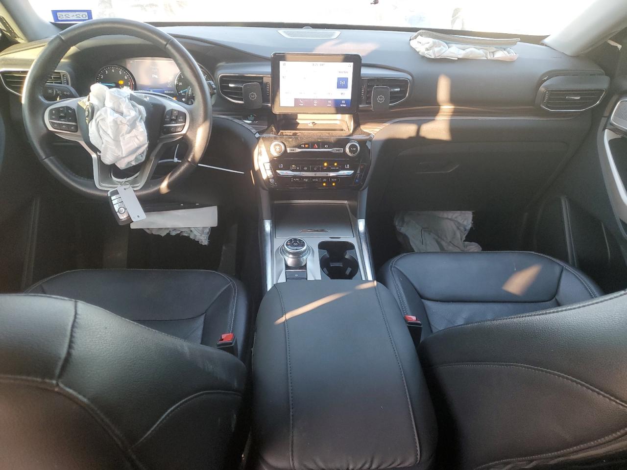 2021 Ford Explorer - Image 8