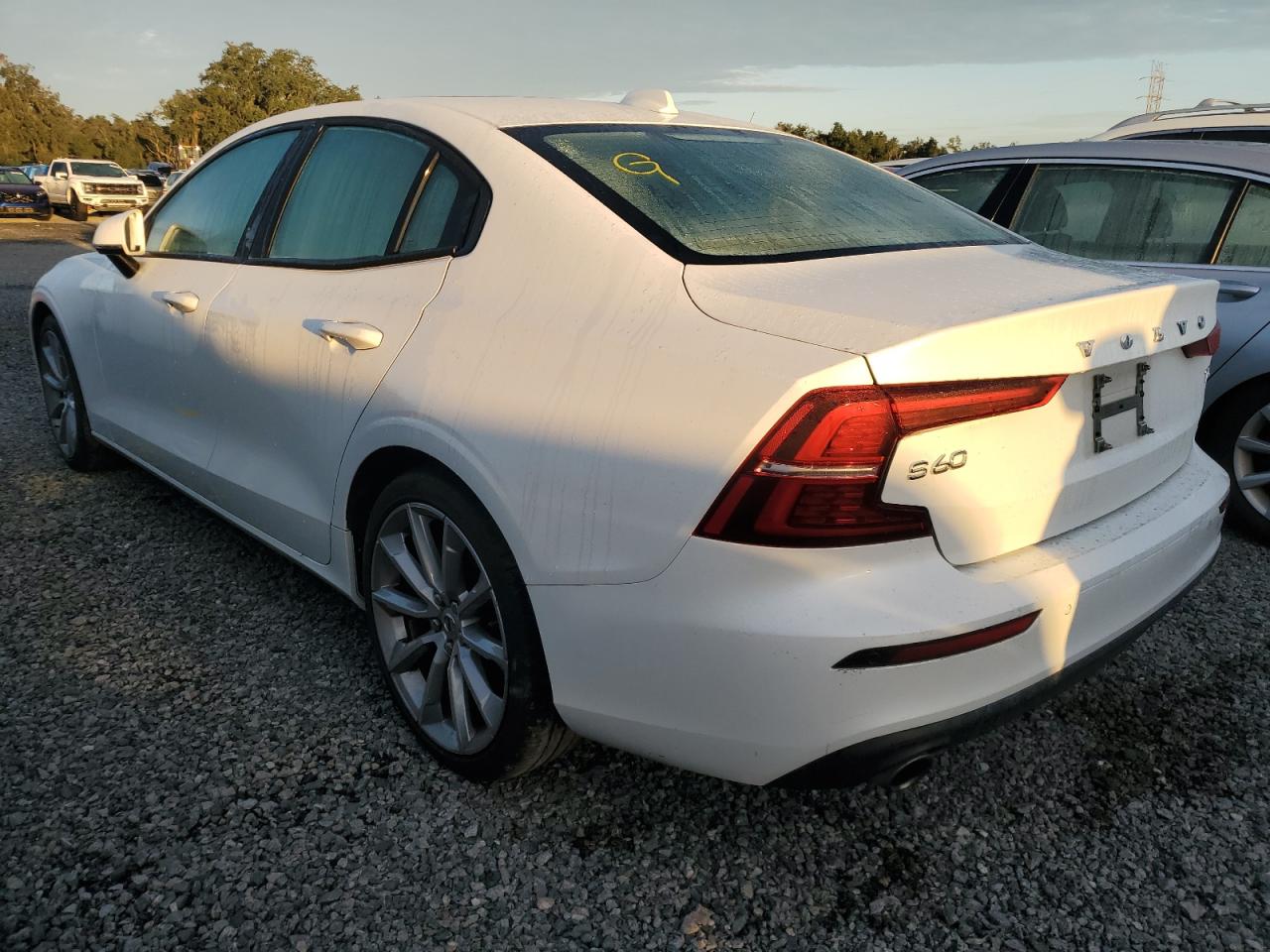 7JR102FK9MG093527 2021 VOLVO S60 - Image 2