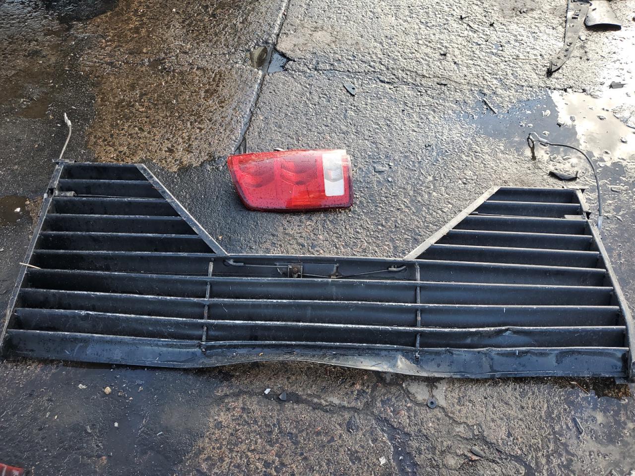 2005 Dodge RAM - Image 12