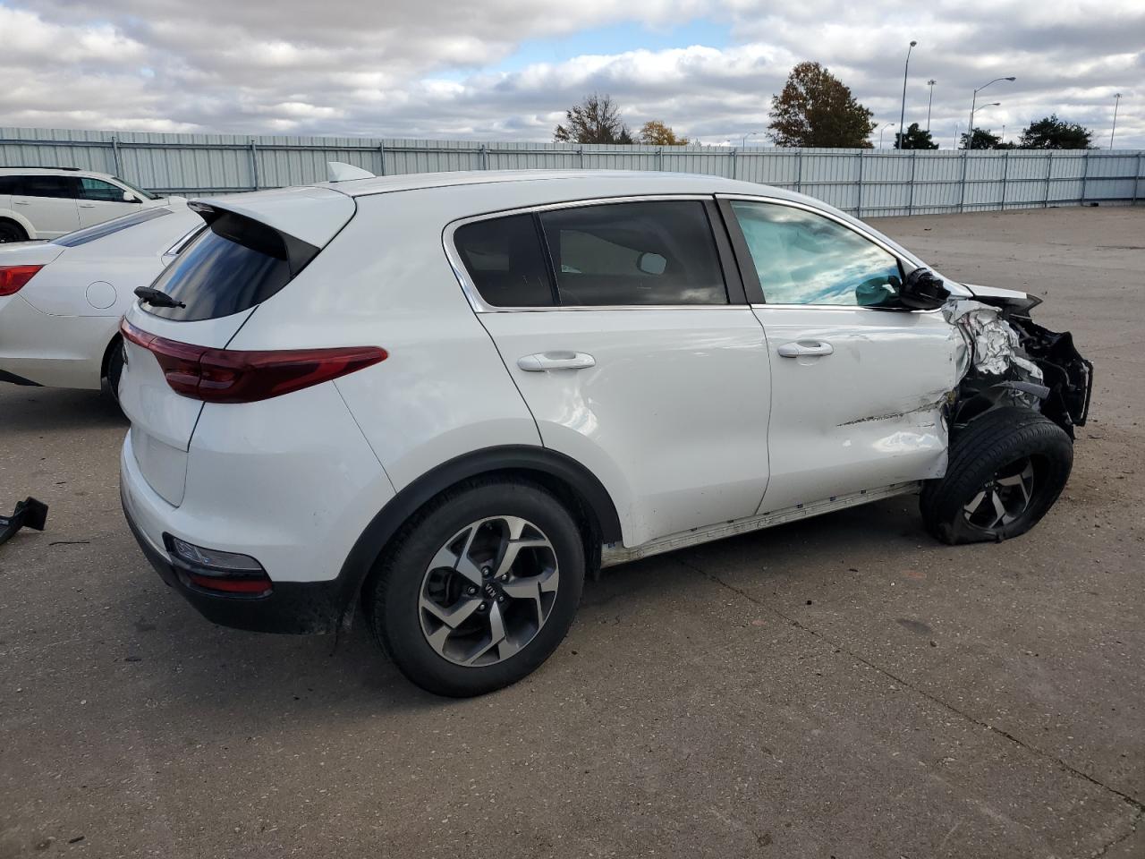 2020 Kia Sportage - Image 3