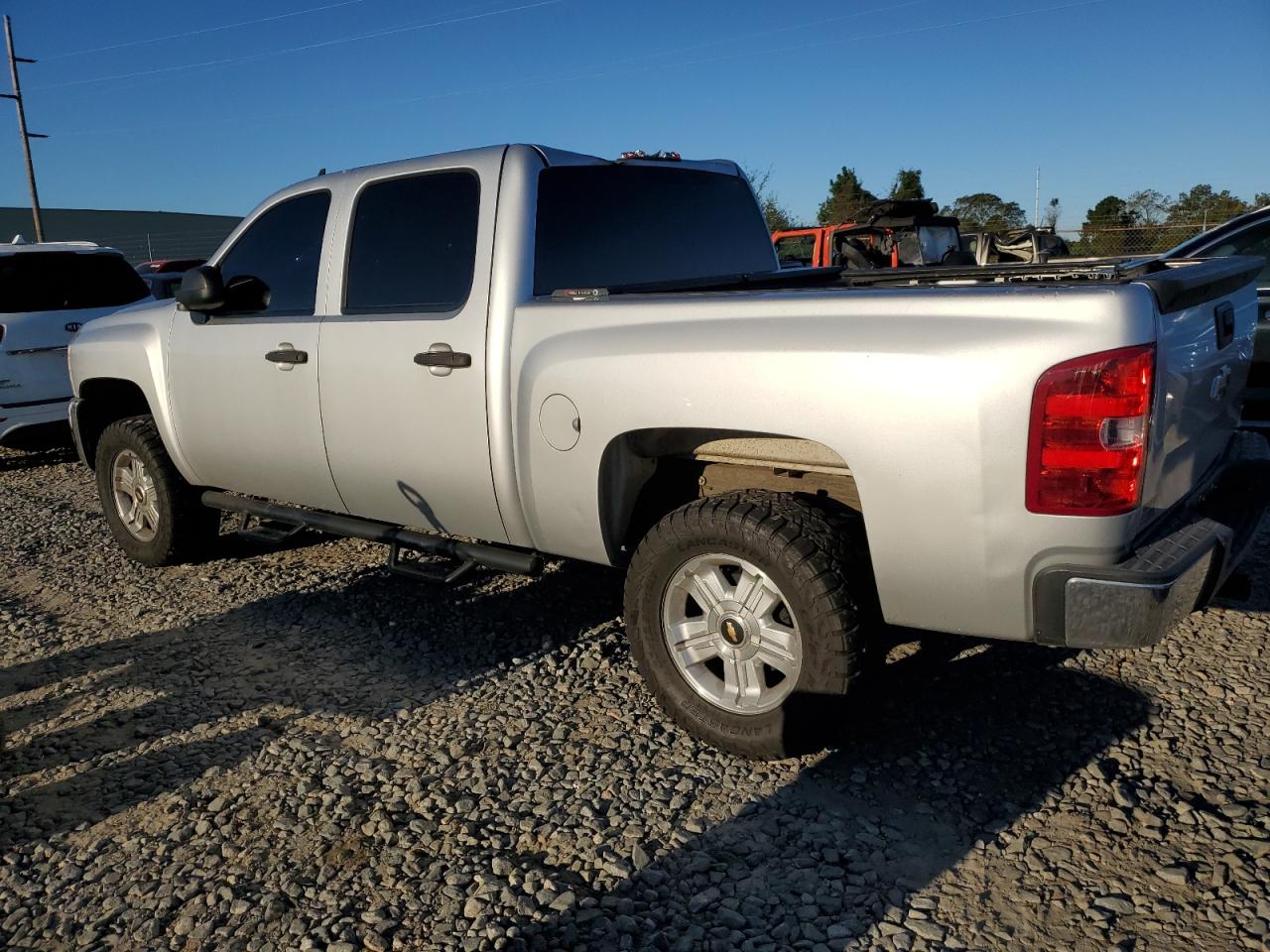 2013 Chevrolet Silverado - Image 2