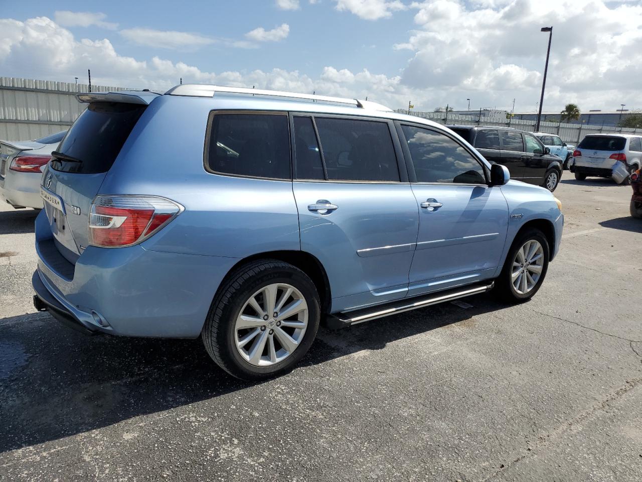 2008 Toyota Highlander Hybrid Limited VIN: JTEEW44A582018343 Lot: 77271694