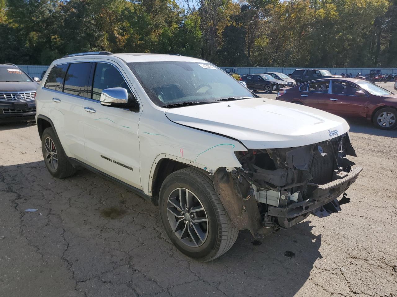 2017 Jeep Grand Cherokee - Image 4